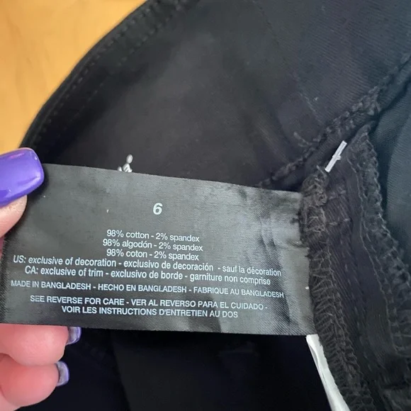 Gloria Vanderbilt Amanda Pull-on Skimmer Black Capri Jean Size 6 NWT - Picture 6 of 16